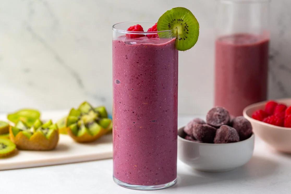 Acai Smoothie (Unfussy 5-Minute Berry Smoothie) for the Table