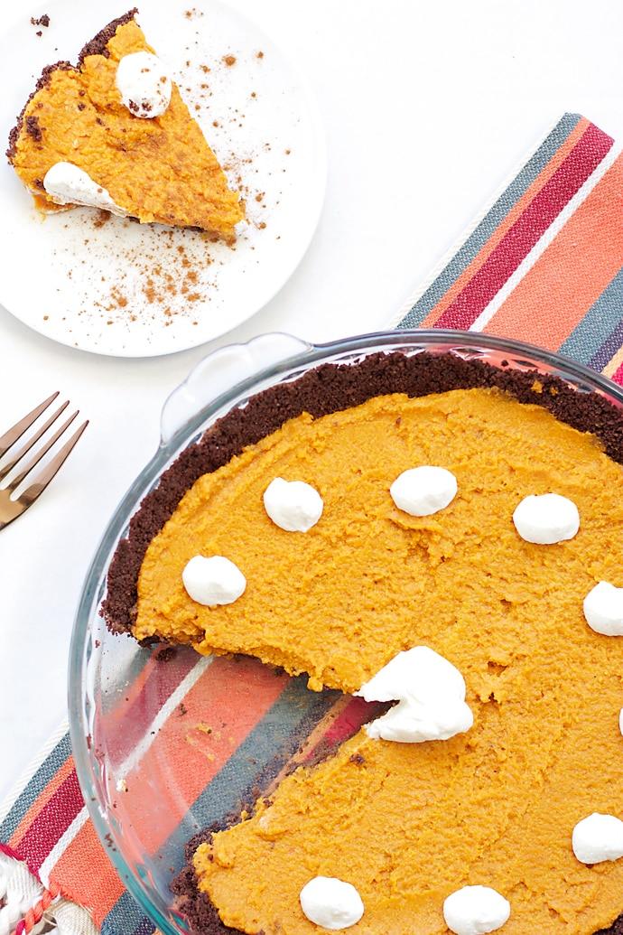 No-Bake Pumpkin Pie for the Table