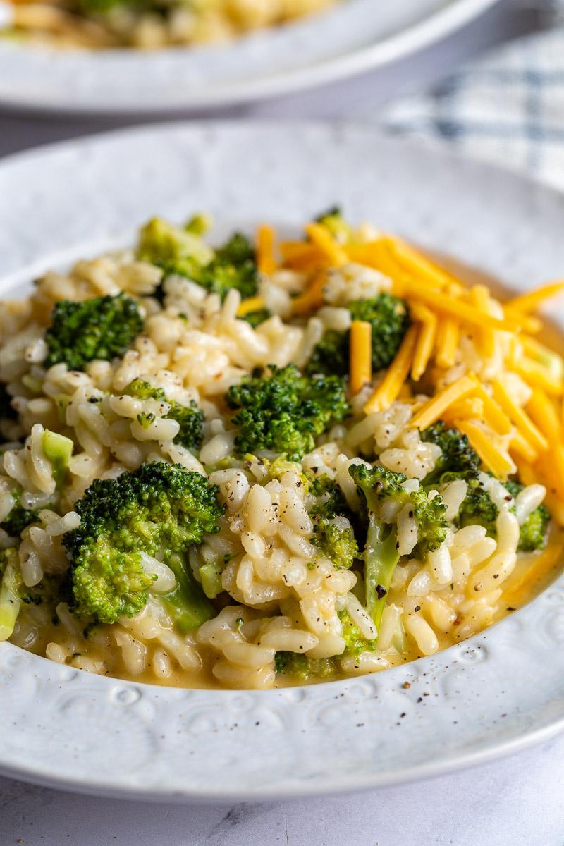 Risotto made with broccoli and cheese.