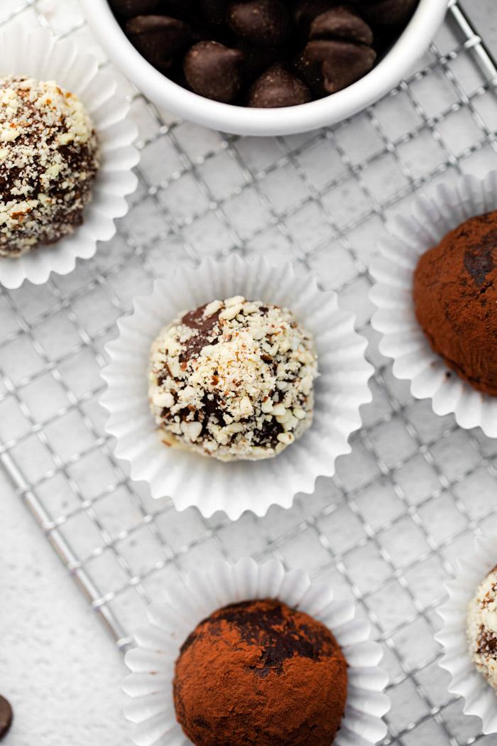 Amaretto Chocolate Truffles on the Stove
