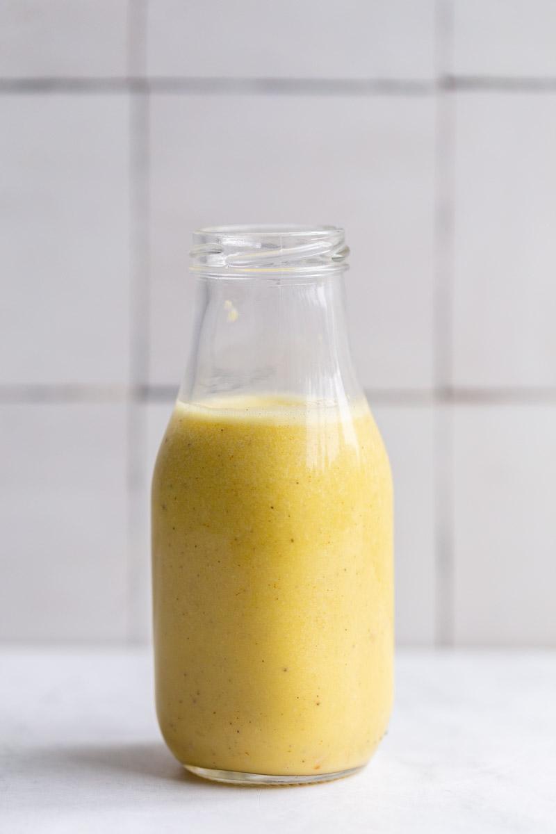 Creamy Garlic Dressing at Home