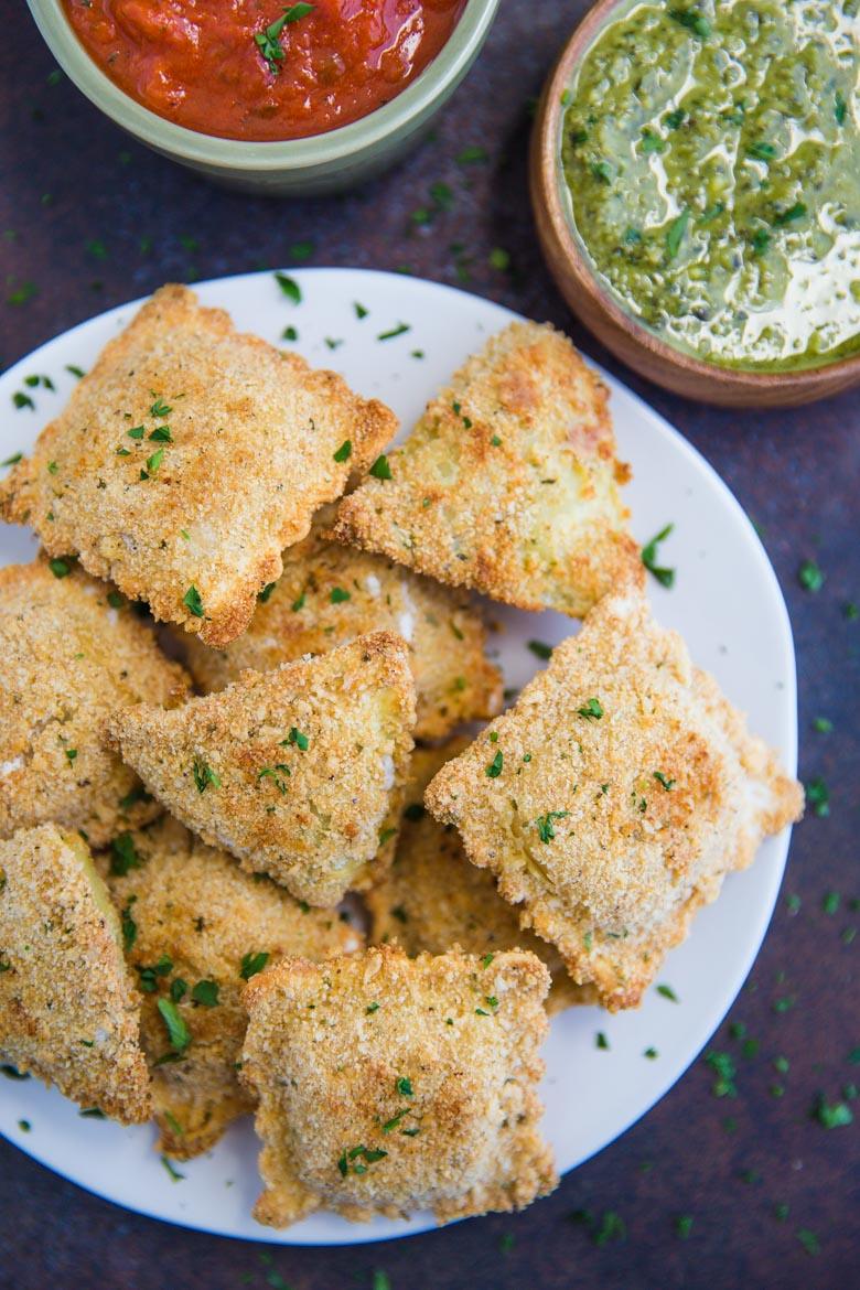 Straightforward Baked Ravioli for the Table