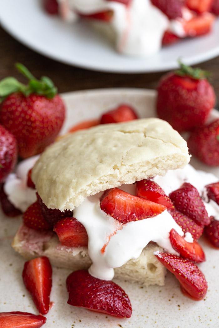 UNFUSSY Strawberry Shortcake from the Pantry