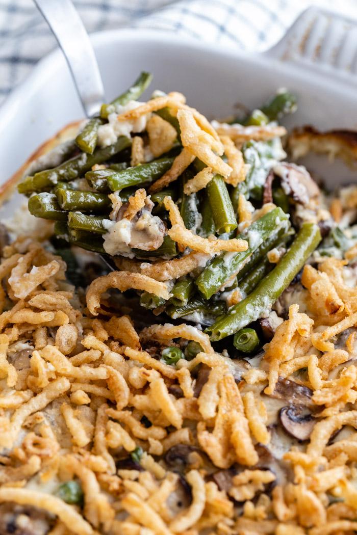 Straightforward Vegan Green Bean Casserole on the Stove