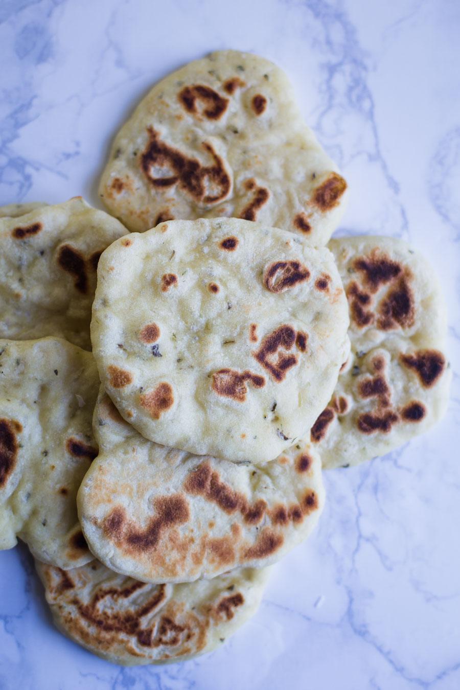 Mini Garlic Flatbread (V) for the Table