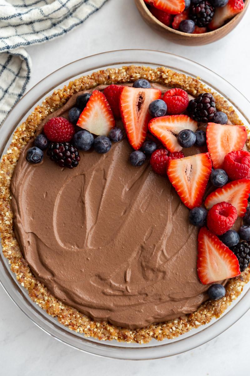 No Bake Vegan Mousse Pie for the Table