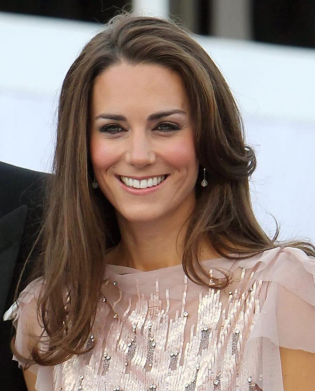 The Classy Kate Middleton at Home