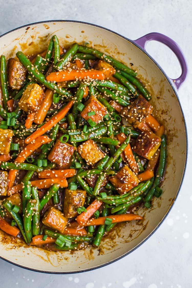 65+ Vegan Dinner Recipes for the Table