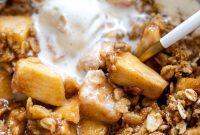 Sweet & Simple Vegan Apple Crisp