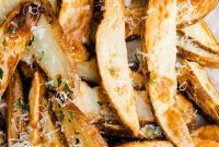 Crispy Air Fryer Potato Wedges