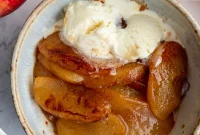 Warm Cinnamon Apple Bake