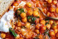 Hearty Braised Chickpeas