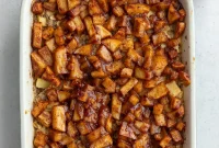 Apple Crumble Baked Oatmeal