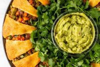 Plant-Powered Holiday Taco Wreath