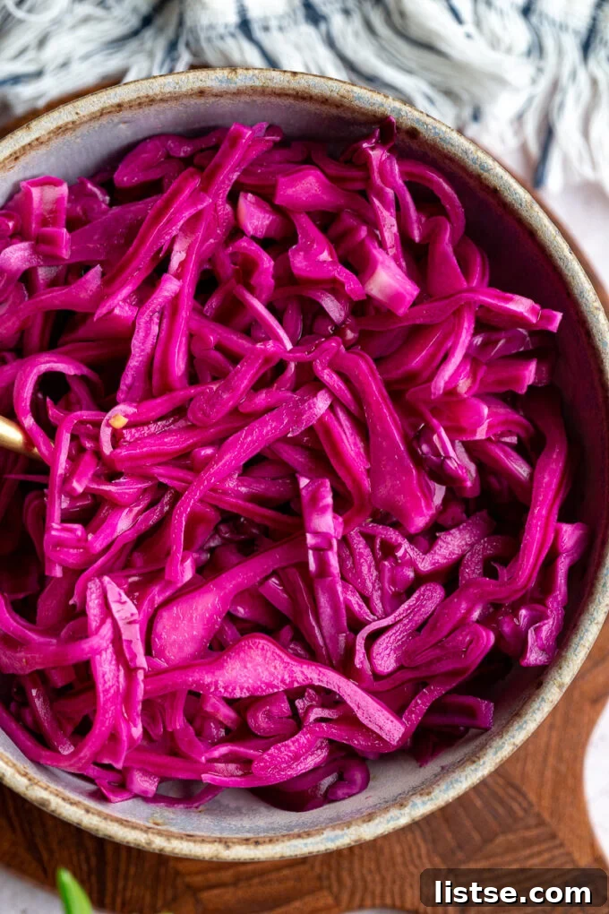 Bright cabbage in a bowl.