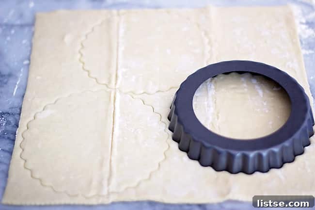 Rustic Goat Cheese and Thyme Tartlets 4 Cutting rounds from puff pastry on a floured surface