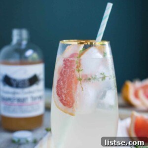 Grapefruit Thyme Elixir 2 Grapefruit Thyme Cocktail