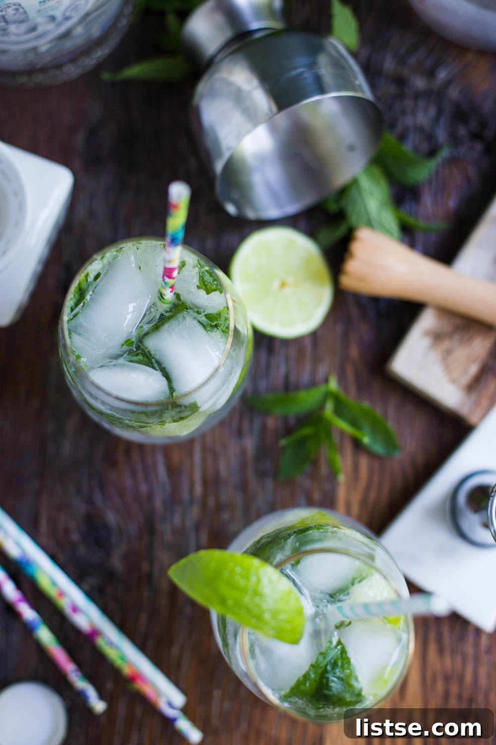 Stevia Sparkle Mojito 8 Stevia Mojito in a glass with a lime slice and mint sprig