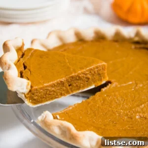 Vegan Pumpkin Pie - a classic, simple, and delicious vegan dessert.