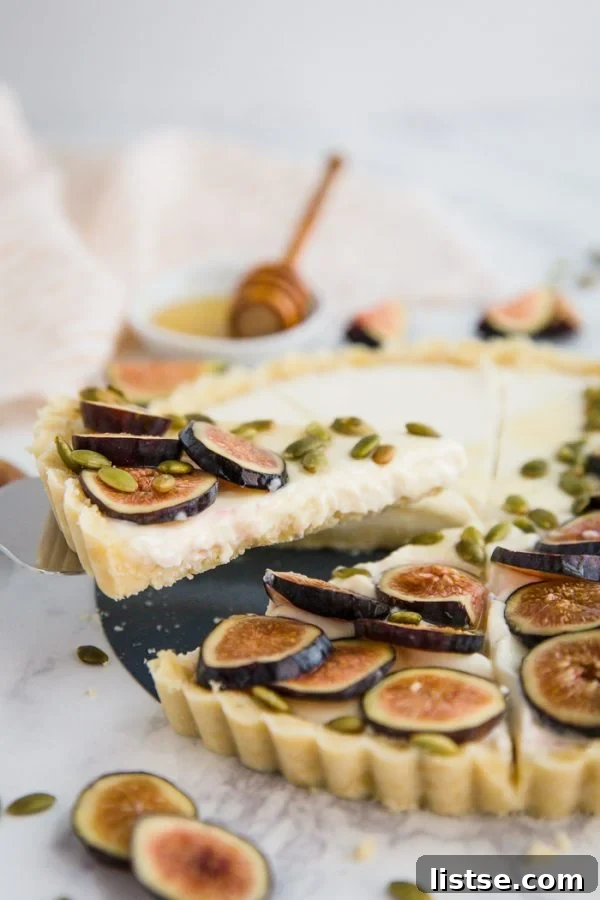 No Bake Fig Pie - close-up of the creamy filling and fresh fig topping, highlighting its delicious texture.