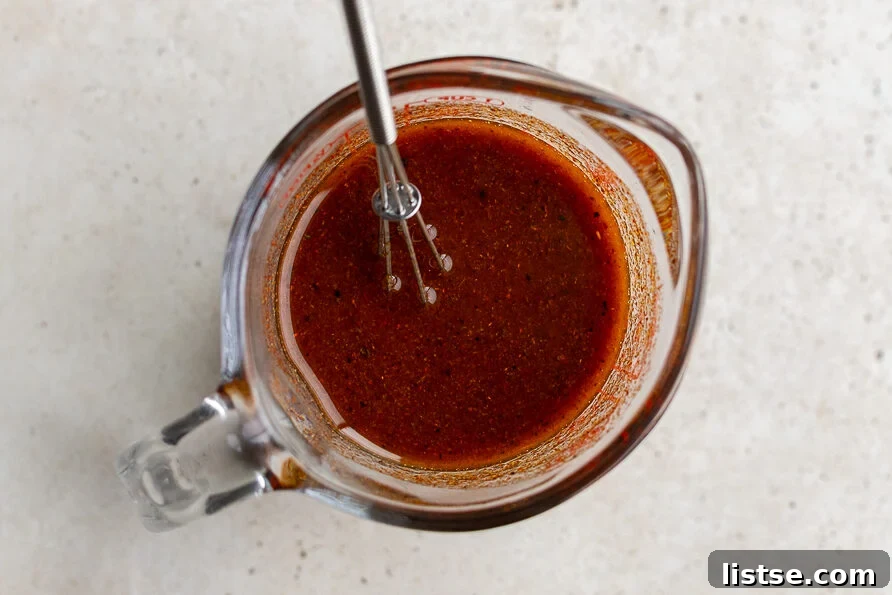 Southwestern vinaigrette dressing in a clear jar